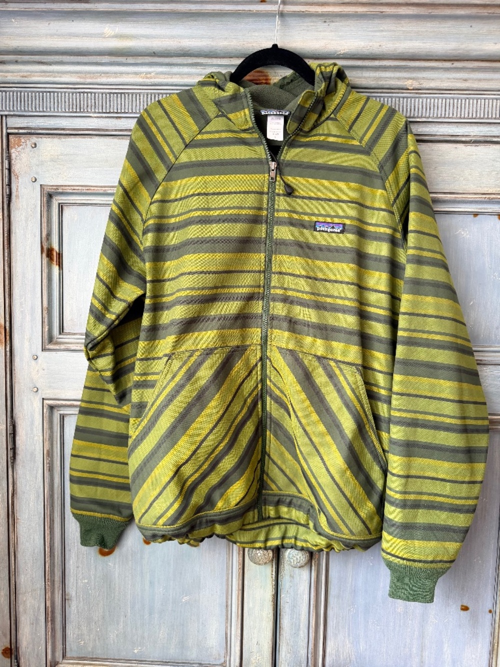 Patagonia Men's Slope Style Hoodie 2.0 in Green Stripe Size L